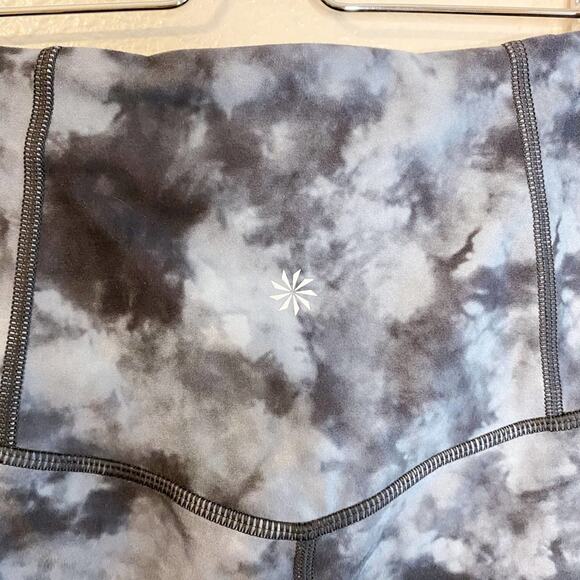 Athleta Elation Printed 7/8 Tight - Picture 4 of 6